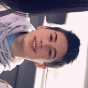 Meet your Posher, Zachary